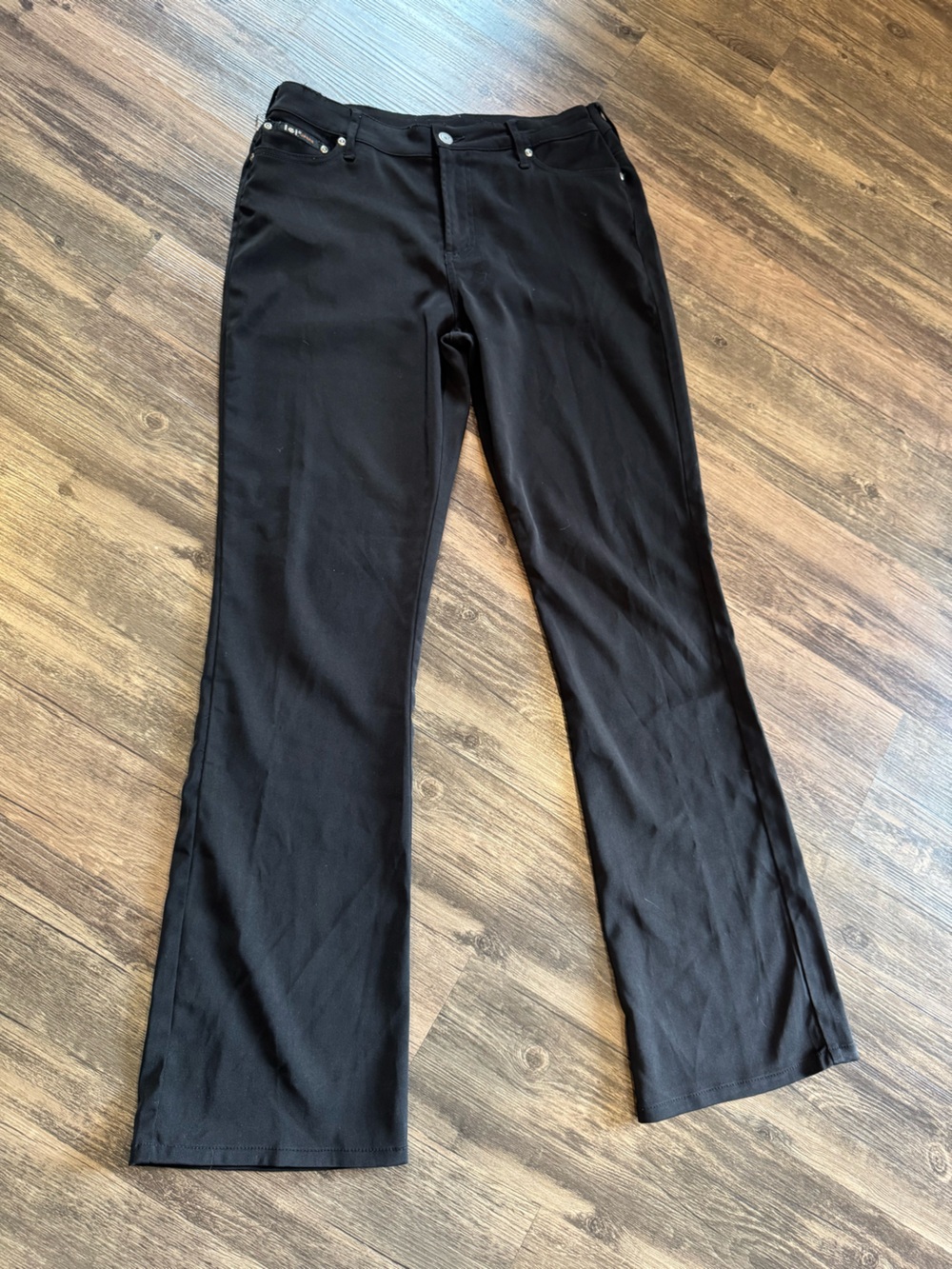 Vintage Y2K l.e.i. Women’s Size 13 Polyester Spandex Stretch Flared Jeans, Black